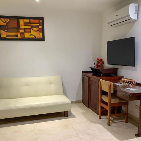 Hotel Coral Reef Cartagena Екстериор снимка